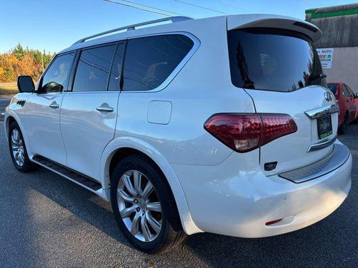 2012 INFINITI QX56 Base