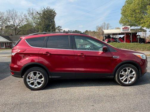 Ruby Red Tinted Clearcoat 2013 Ford Escape SE