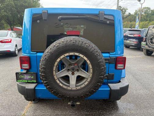 2016 Jeep Wrangler Unlimited Sahara