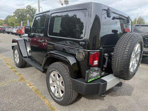 2013 Jeep Wrangler Sahara