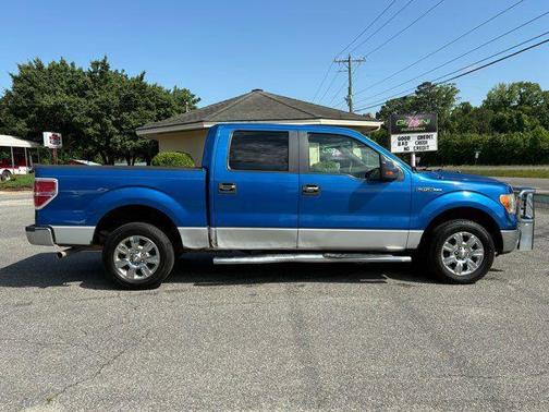 Blue 2010 Ford F-150 XLT