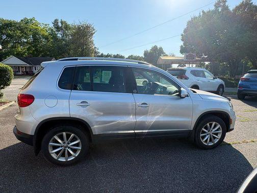 Silver 2017 Volkswagen Tiguan 2.0T Wolfsburg Edition
