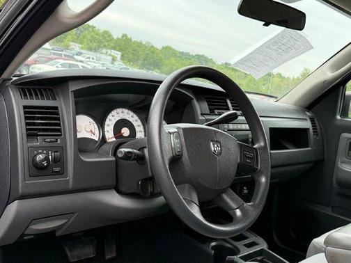 Brilliant Black Crystal Pearlcoat 2009 Dodge Dakota Big Horn/Lone Star