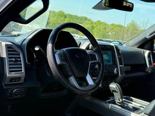 White Platinum Clearcoat Metallic 2016 Ford F-150 Platinum