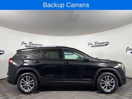 Ebony Twilight Metallic 2023 GMC Terrain SLT