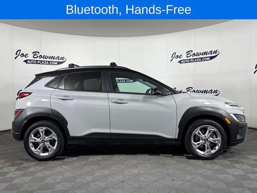 Cyber Silver w/Black Roof 2023 Hyundai KONA SEL