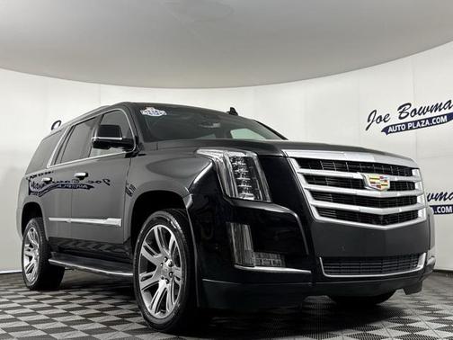 2017 Cadillac Escalade Luxury