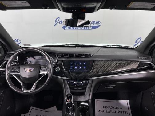 2022 Cadillac XT6 Premium Luxury AWD