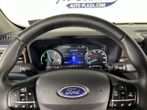 2023 Ford Maverick Lariat