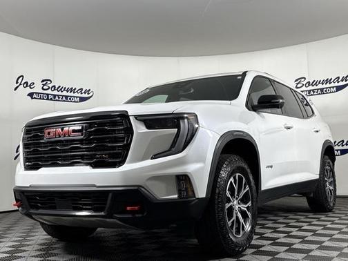 2024 GMC Acadia AWD AT4