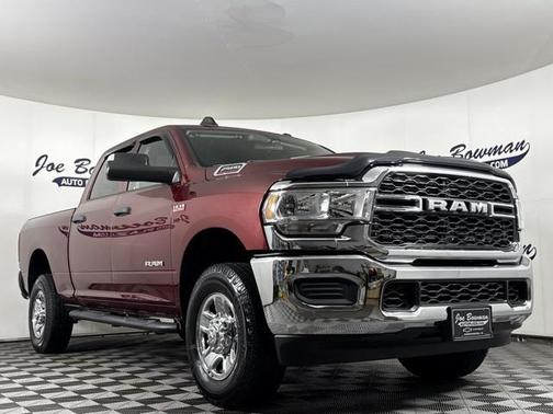 2019 RAM 2500 Tradesman Crew Cab 4x4 6'4' Box