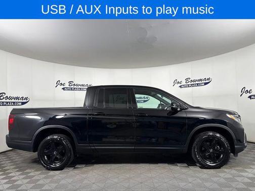 2023 Honda Ridgeline Black