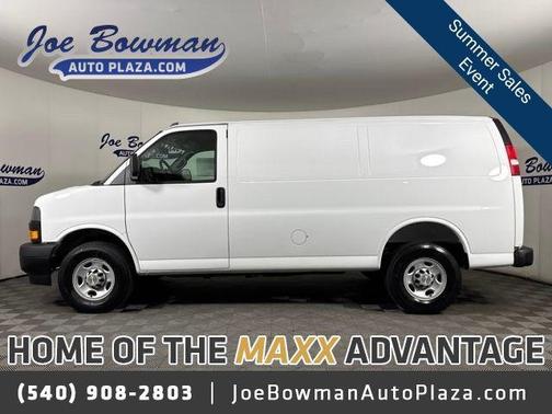 Summit White 2026 Chevrolet Express 2500 Work Van