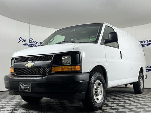 2017 Chevrolet Express 2500 Work Van