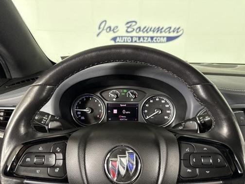 2022 Buick Enclave AWD Essence