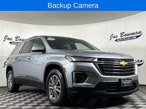 Sterling Gray Metallic 2023 Chevrolet Traverse LT Cloth