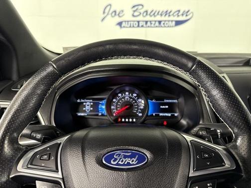 2022 Ford Edge ST