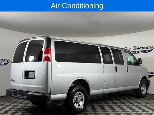 2026 Chevrolet Express 3500 3500 Extended Wheelbase, LS, RWD