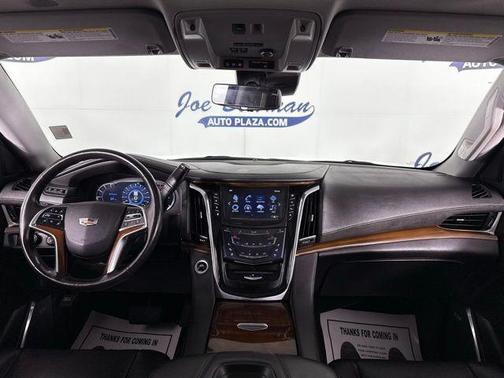 2019 Cadillac Escalade Luxury