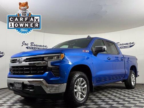 Glacier Blue Metallic 2022 Chevrolet Silverado 1500 LT