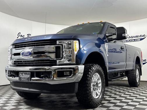Blue Jeans Metallic 2017 Ford F-250 XLT