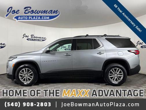 Sterling Gray Metallic 2023 Chevrolet Traverse LT Cloth