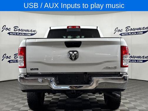 Bright White Clearcoat 2019 RAM 2500 Tradesman Crew Cab 4x4 6'4' Box