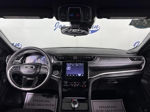2024 Jeep Grand Cherokee L Laredo