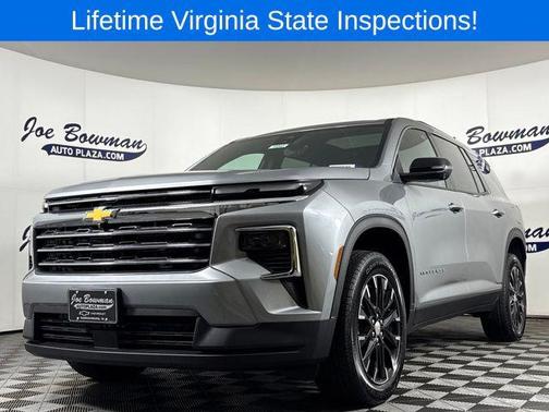 Sterling Gray Metallic 2026 Chevrolet Traverse LT