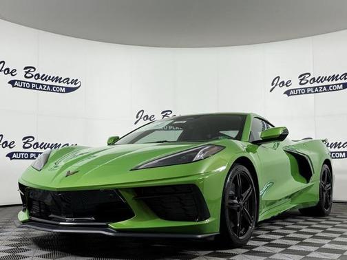 2026 Chevrolet Corvette Stingray w/2LT