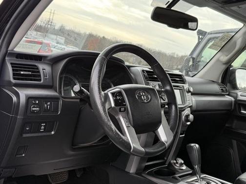 2016 Toyota 4Runner SR5 Premium