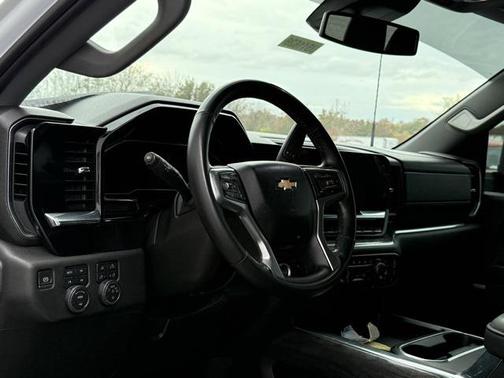 2024 Chevrolet Silverado 2500 LTZ