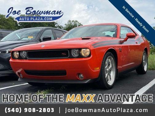 Hemi Orange Pearl Coat 2010 Dodge Challenger R/T
