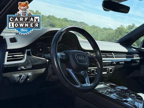 Dark Blue 2017 Audi Q7 3.0T Prestige