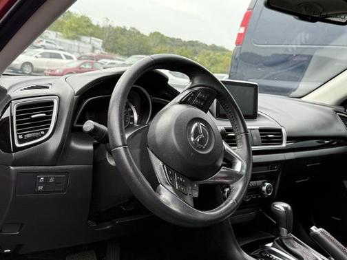 2016 Mazda Mazda3 i Grand Touring