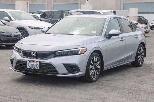 Lunar Silver Metallic 2024 Honda Civic EX-L