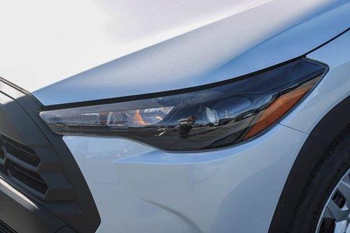 Wind Chill Pearl 2026 Toyota Corolla Cross L