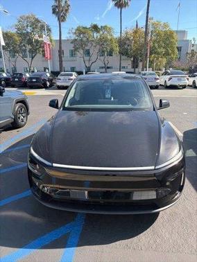 Black 2026 Tesla Model Y PREMIUM