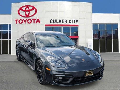 Volcano Grey Metallic 2022 Porsche Panamera Platinum Edition