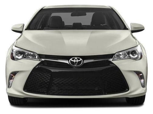 Midnight Black Metallic 2017 Toyota Camry SE