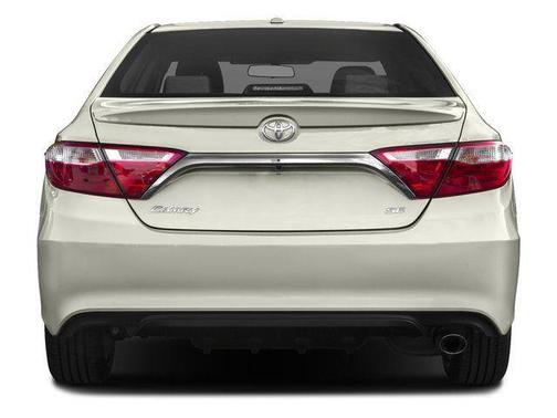 Midnight Black Metallic 2017 Toyota Camry SE