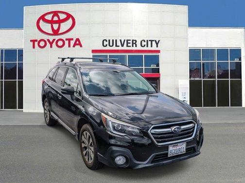 Crystal Black Silica 2019 Subaru Outback 3.6R Touring