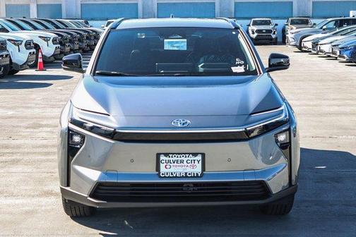 Metal 2026 Toyota bZ XLE PLUS