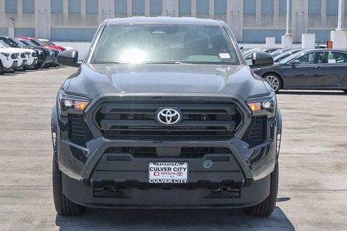 UNDERGROUND 2026 Toyota Tacoma SR