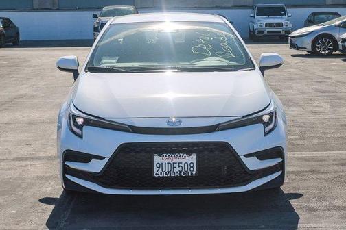 Ice 2025 Toyota Corolla SE