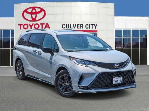 Metal 2026 Toyota Sienna XSE 7 Passenger