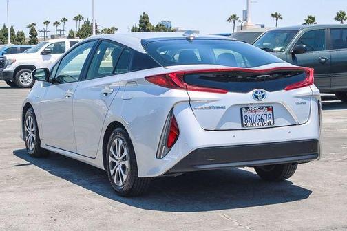 Classic Silver Metallic 2020 Toyota Prius Prime Limited