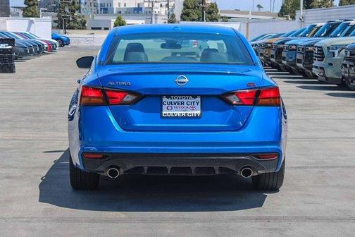 Bluestone Pearl 2025 Nissan Altima SR