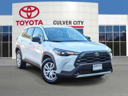Wind Chill Pearl 2026 Toyota Corolla Cross L
