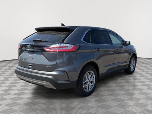 Carbonized Gray 2024 Ford Edge SEL